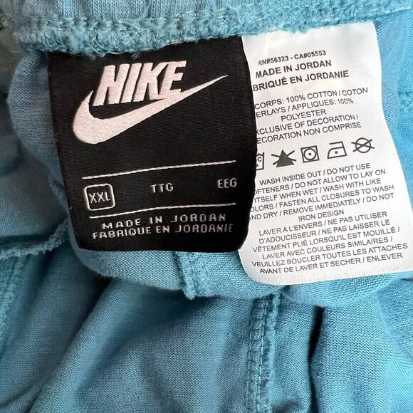 NIKE 7" Modern Essential Utility Cargo Shorts 20" Outseam in Turquiose Men's XXL - Picture 13 of 14